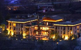 Lux* Tea Horse Road Benzilan